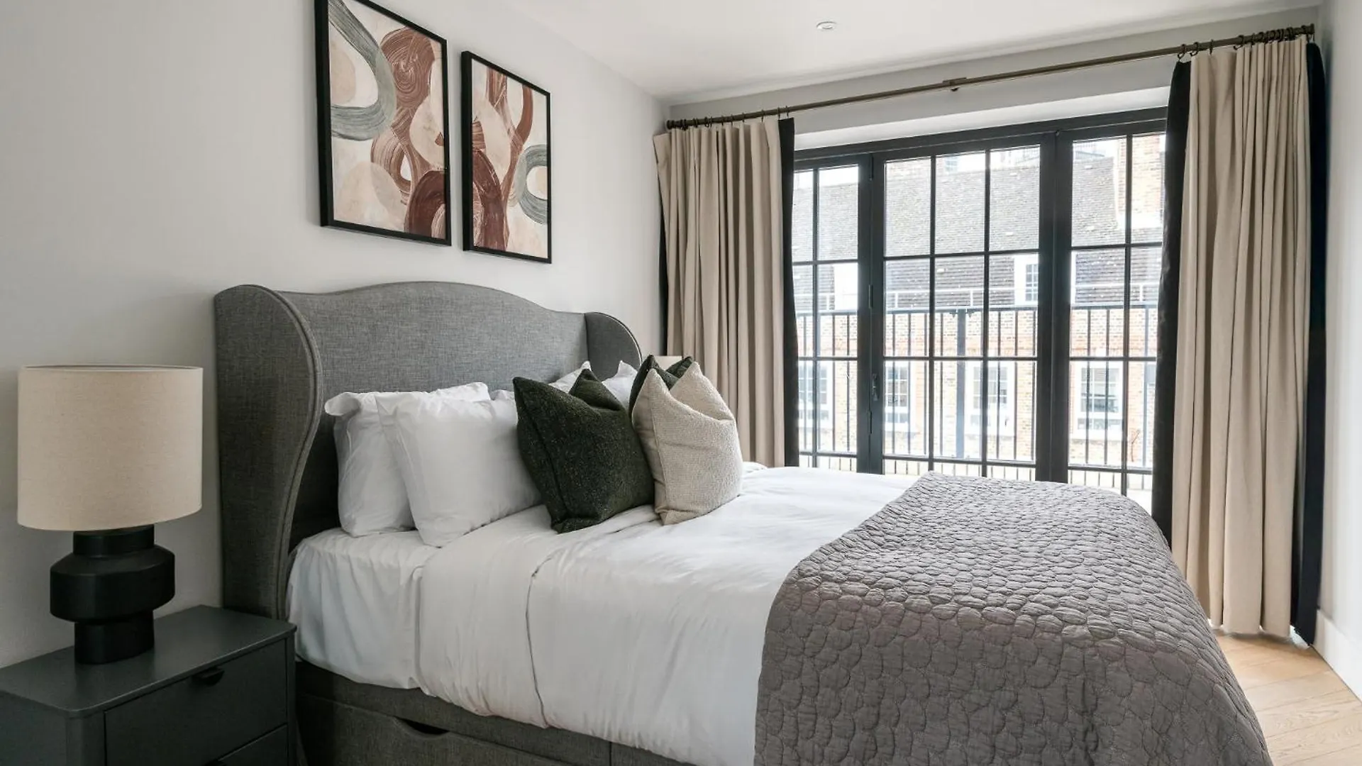 Urban Rest Spitalfields Apartments London